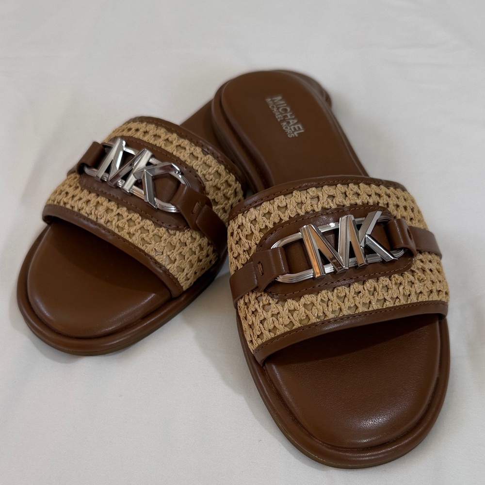 Michael Kors Ember Embellished Straw Slide Brown and Tan Woven Size 5 1/2
